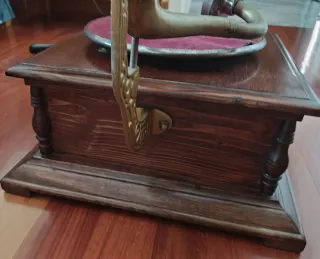 Grammofono d'epoca