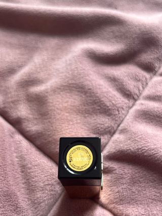 Pintalabios Yves Saint Laurent Dorado y Negro