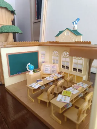 Sylvanian Families Escuela Rural+Coche+Familias