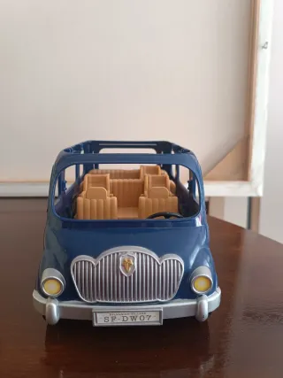 Sylvanian Families Escuela Rural+Coche+Familias