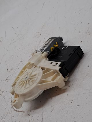 MOTOR ELEVALUNAS TRASERO IZQUIERDO RENAULT MEGANE III SPORT