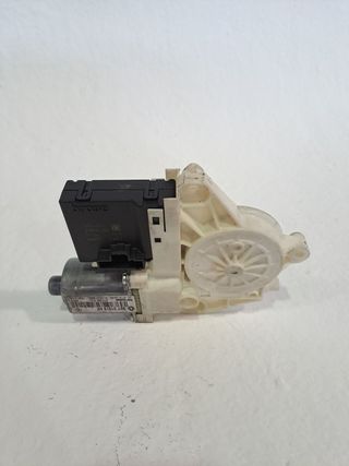 MOTOR ELEVALUNAS TRASERO DERECHO RENAULT MEGANE III HATCHBAC