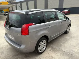 Peugeot 5008 2016 HDi 120cv