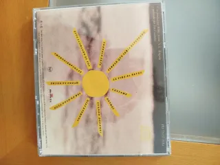 CD del grupo CÓMPLICES.Esta llorando el sol.