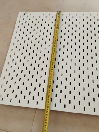 Estantería perforada Ikea blanca