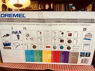 Dremel 300 con maletín Stanley sin estrenar.