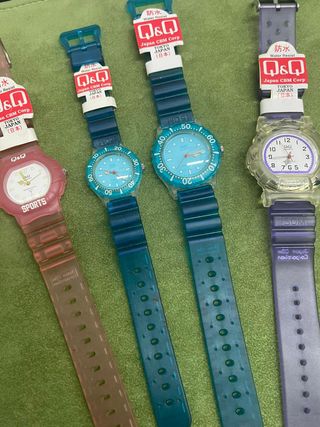 Set 4 Orologi Q&Q Blu e Viola