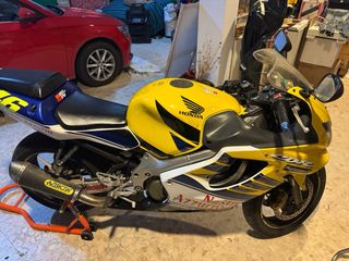 Honda CBR600FS 2002 Edición Valentino Rossi