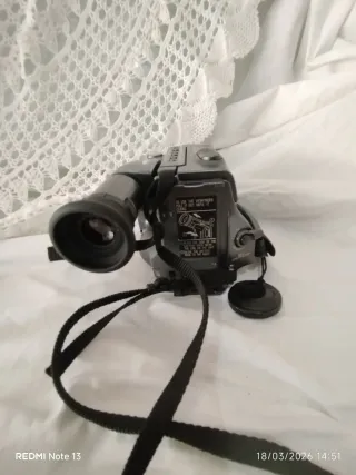 Cámara video Sharp modelo Camcorder VL M4S