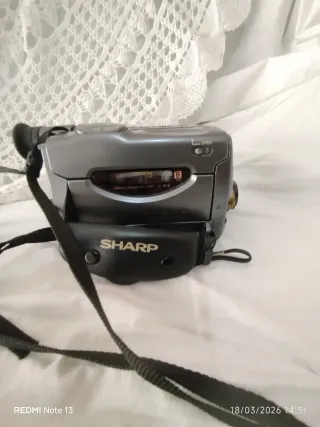 Cámara video Sharp modelo Camcorder VL M4S