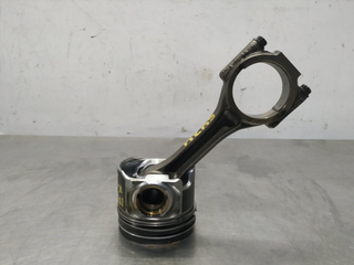 PISTON VOLKSWAGEN PASSAT VARIANT (3C5) BKP