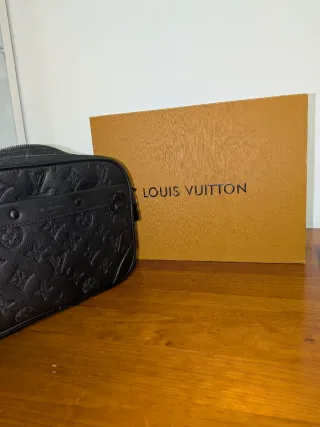 Necessaire Louis Vuitton Nero