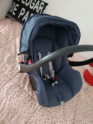 Silla de coche para bebé azul
