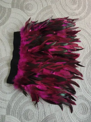 Falda de plumas Fucsia y negra