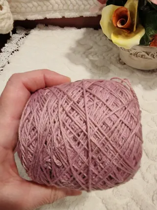 Gomitolo di cashmere rosa antico