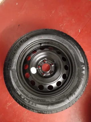 Rueda 215/60 R16 95H + llanta