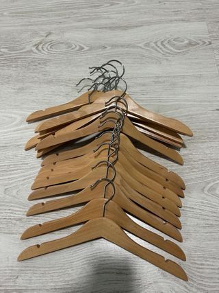 Lote 20 perchas ropa infantil