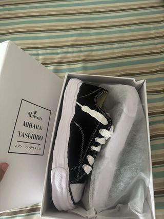Mihara Yasuhiro Zapatillas Negras y Blancas