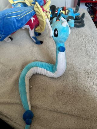 Peluches Pokémon Varios