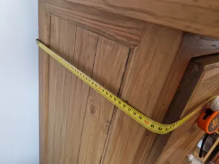 Cómoda de madera con 5 cajones