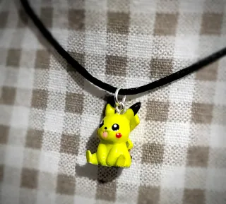 Pendientes y collar Pikachu