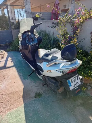 Daelim S3 125 averiada para despiece