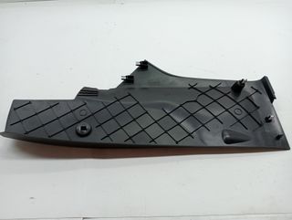 PLASTICO FORD KA+ 347605