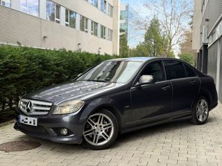 Mercedes-Benz Clase C 320 AMG