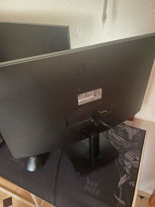Pack monitores Lg 24” full hd y BenQ 24”