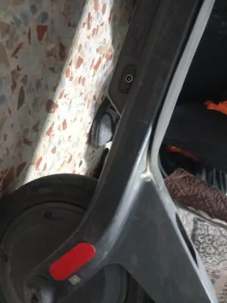 Patinete Eléctrico Xiaomi (Timbre Roto)