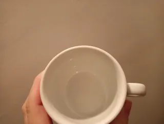 12 Bicchieri e piatti da caffè in porcellana bianca