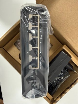 Router MikroTik hAP ac² dual band (2.4/5GHz).