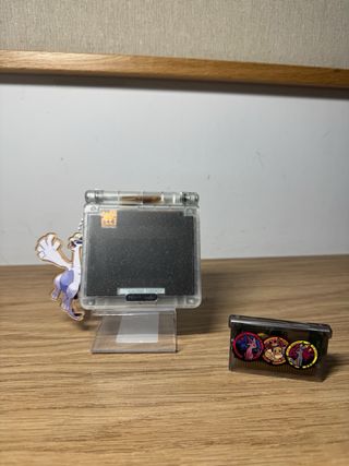 Game Boy Advance SP blanco translucido Lugia
