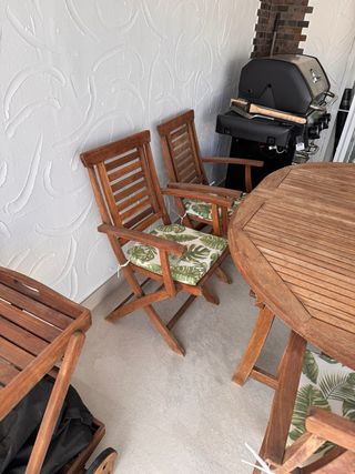 Mesa y 6 sillas de jardín teka