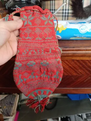 Herramientas de madera tallada antiguas