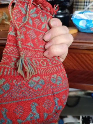 Herramientas de madera tallada antiguas