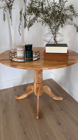 Mesa redonda madera