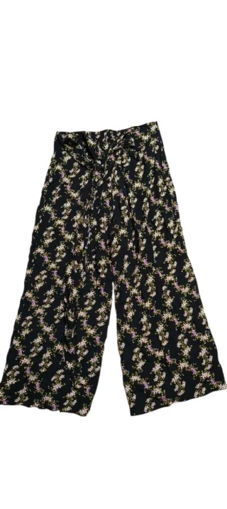 Pantaloni palazzo floreali neri e rosa