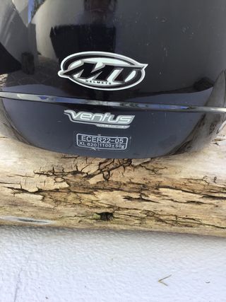 Casco Moto MT Negro con Visera