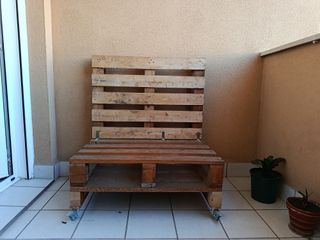 Dos Sofá y mesa de palets