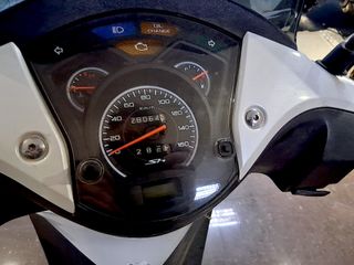 Honda SH 125i Scooter Automática