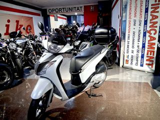 Honda SH 125i Scooter Automática