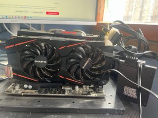 PC Gaming / Servidor – RX 580 8GB + 32GB RAM