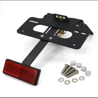 Portamatriculas TMAX 530 con luz LED