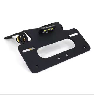 Portamatriculas TMAX 530 con luz LED