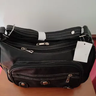 Bolso Negro 30x20x11 cm