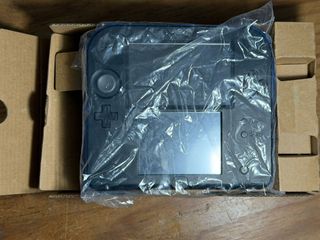 Nintendo 2DS Negra y Azul Completa