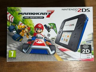 Nintendo 2DS Negra y Azul Completa
