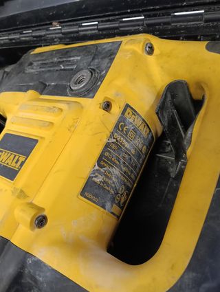 MARTILLO DEWALT D25501-QS