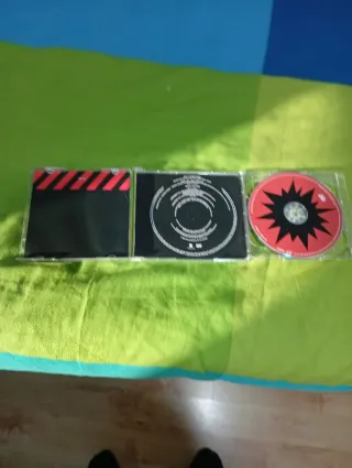 CD/DVD U2 - How to Dismantle an Atomic Bomb